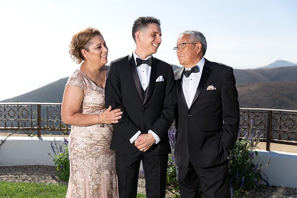 Family photos at wedding
