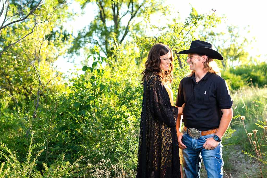 Engagmenent photo by Fort Worth Photographer