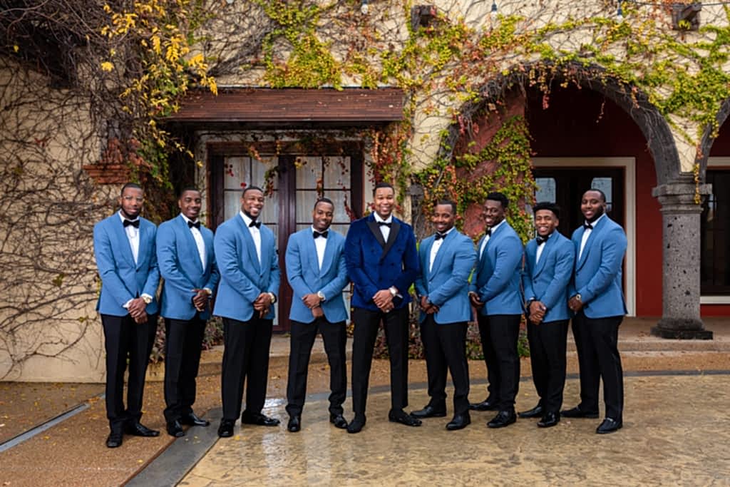 Groom with grooms man at Stoney Ridge wedding
